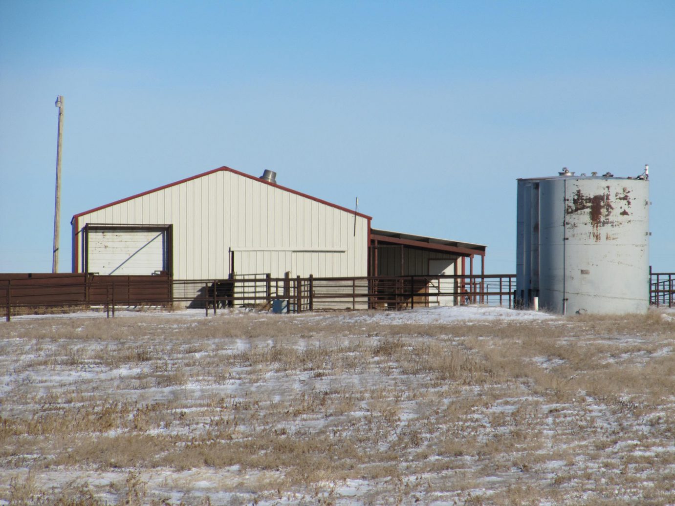 Logan County, CO Feedlot +/ 320 Acre, 15,000 Head AG Professionals