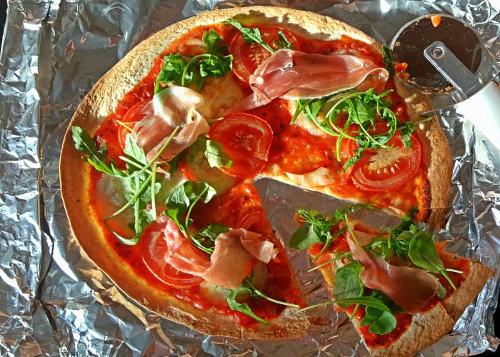Whole Wheat Tortilla Pizza with Rocket & Prosciutto