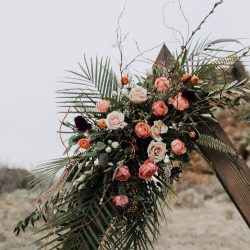 A stunning arch spray by Fort Collins best wedding florist.