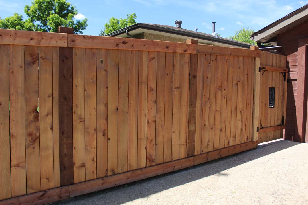 Wood Fence Installation And Repair Edmonton Wood Fencing Services