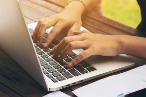 Senior Care in Freehold Township NJ: Online Support Groups