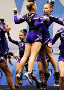 Cheerleader Nackt Cheerleader Nackt