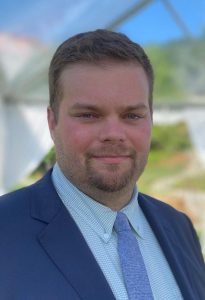 Headshot of Andrew Hess