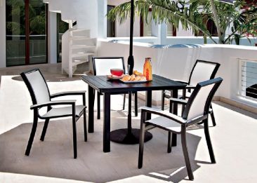 Parr's is your source for affordable aluminum patio furniture.