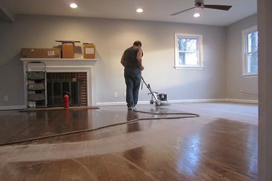 refinishing-wood-floors-professional-buffing-standard1_3x2_8cac78c4ea5ab45fa5a48e0a4591ef6d_540x360_q85