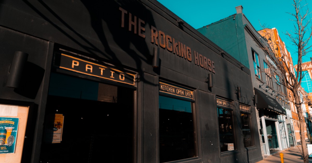Bars And Pubs Chicago 4 Reasons To Stop Into Our Chicago Pub