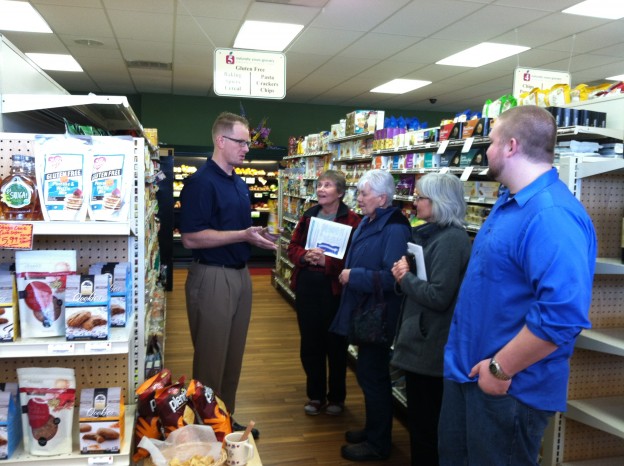 Dr Kramer shares his favorite gluten free items with guests at Naturally Yours Grocery Store's Coffee Talks.