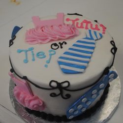 Tutus or ties gender reveal | Cakes in Dallas | Baby Shower Cakes | Lewisville Bakery | Plano Bakery