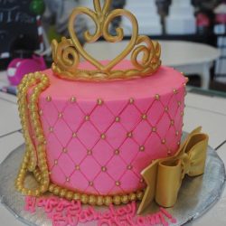 Pink and Gold Birthday Cakes | Crown cakes | Dallas specialty birthday cakes, Birthday cakes in Arlington texas, birthday cakes in fort worth texas, affordable cakes in Arlington, affordable cakes in dallas, birthday cakes in dallas, birthday cakes in southlake, birthday cakes in irving, birthday cakes north texas