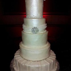 pearl Wedding Cakes, Stencil wedding cakes, silver wedding cakes, wedding cake ideas, frisco wedding cakes, plano birthday cakes, carrolton wedding cake bakery, grapevine wedding cake, irving wedding cakes, sugar bee sweets bakery