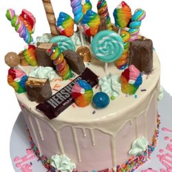Candy Cakes, Drip cakes, birthday cakes, birthday drip cakes, 18th birthday cakes, that's the cake bakery
