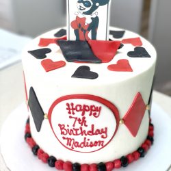 harley quinn cakes, small birthday cakes