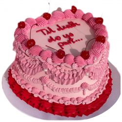 vintage cakes, heart cakes, custom birthday cakes, Dallas bakery, Fort Worth bakery
