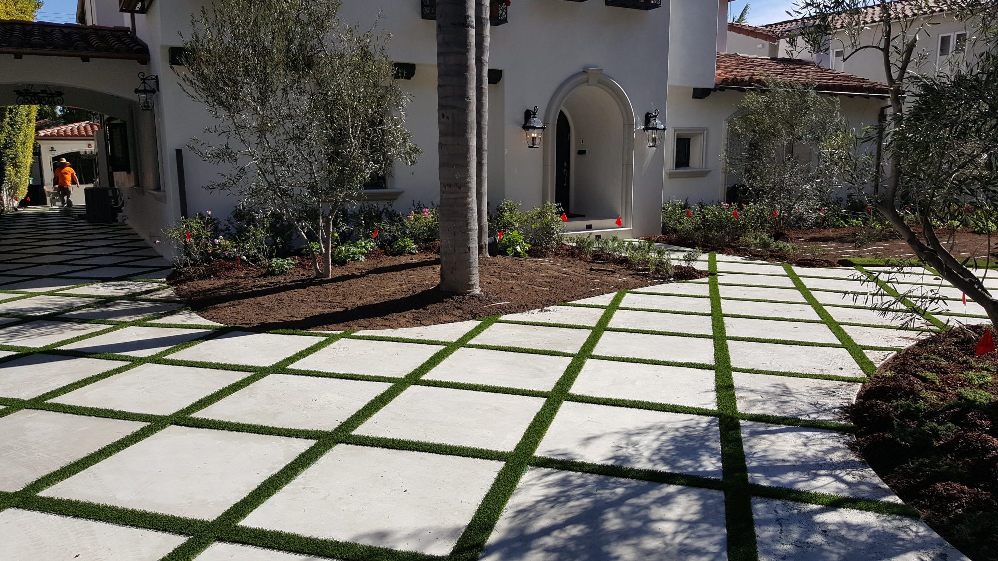 Driveway Strips Exceptional Turf In Southern California